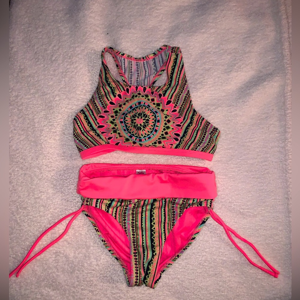 Girls size 7 bathing suit
